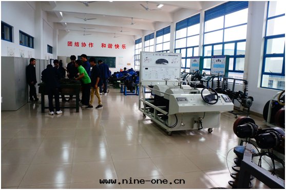 汽車專業實(shí)訓室