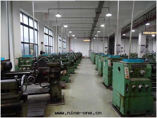 数控机电一(yī)體(tǐ)化(huà)實(shí)訓室